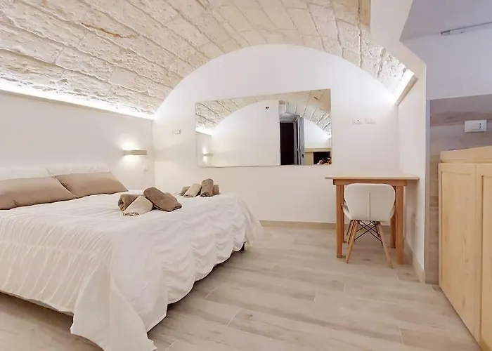 Monolocale Dimora Borgo Monte Nel Cuore Di Otranto Con Garage
